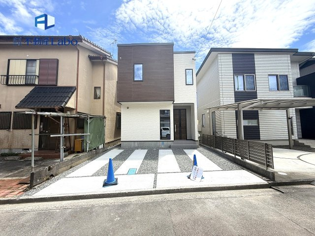 ジオヴィスタ葵区瀬名3丁目13期　全1棟　新築戸建て
