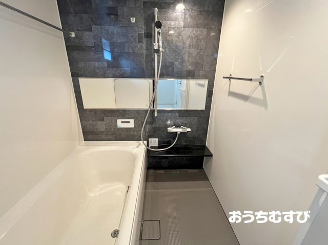 北区八代町1期(全2棟)の浴室