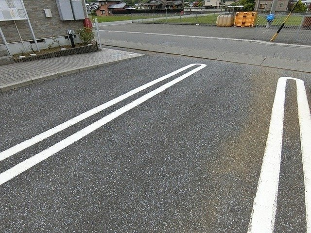 風街の駐車場