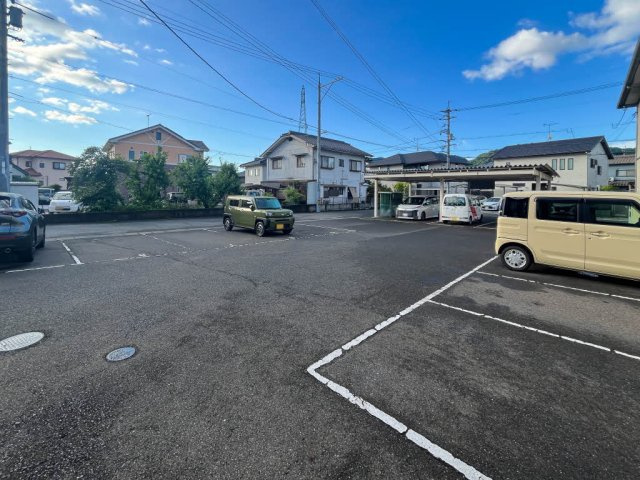 ＰＬＡＮＥＴ ３の駐車場