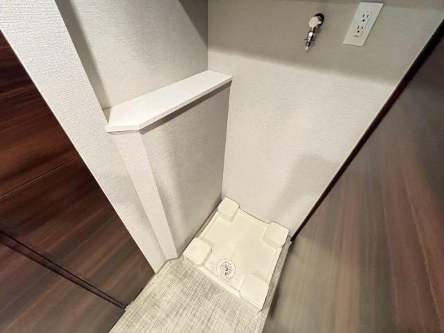 ジオ茨木西中条の内装