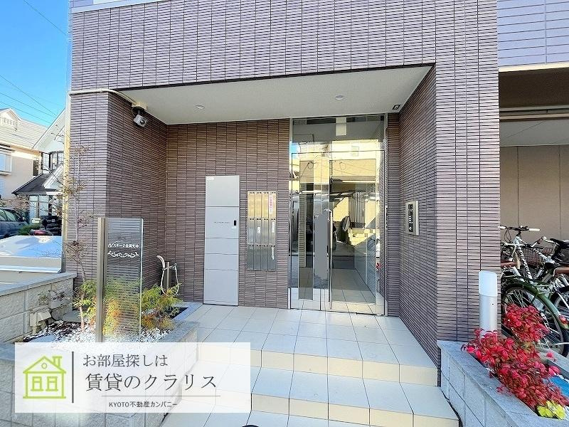 Nステージ長岡天神のエントランス