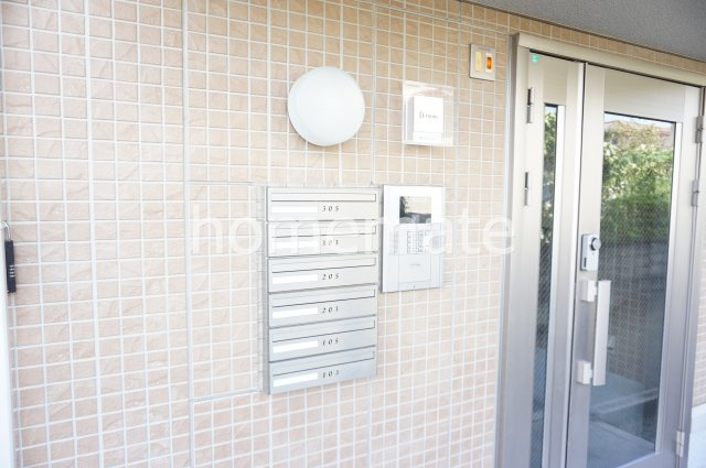 熊本市東区新南部４丁目のアパートのエントランス