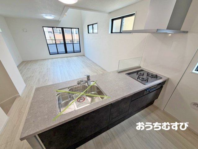 北区八代町1期(全2棟)のキッチン