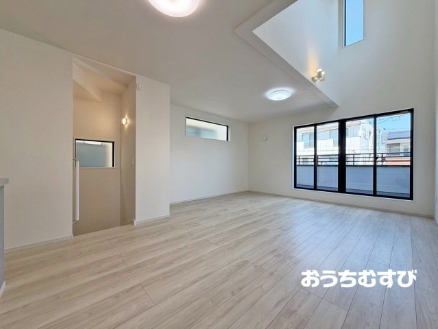 北区八代町1期(全2棟)の居間・リビング
