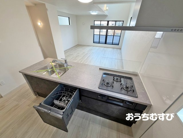 北区八代町1期(全2棟)のキッチン