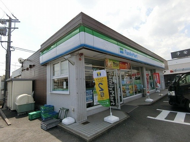 アルバーダの周辺|ファミリーマート 大垣安井町店まで450m