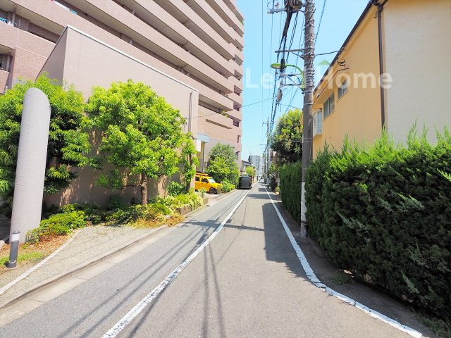 【その他】 | ハイホーム駒沢公園 | 前面道路