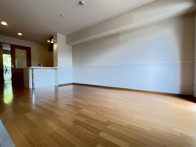 シャーメゾン美穂ヶ丘の居間・リビング