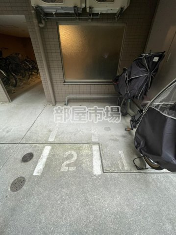 日神デュオステージ三ノ輪のその他共用部分|バイク置き場