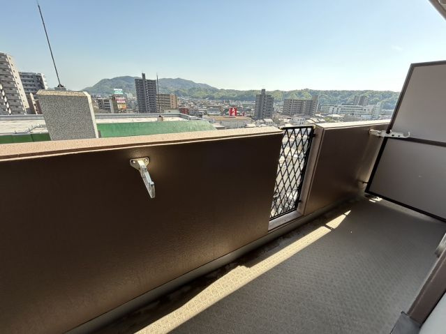西町ロイヤルスクエアのバルコニー