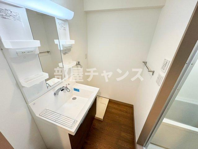 ヴェルシェーヌ桜橋の独立洗面台