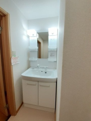 【洗面所】 | ニューエルディム小山Ａ