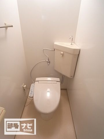 シンメイロードのトイレ