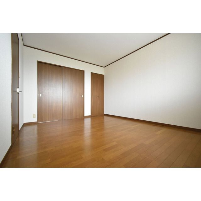 TRハイツの居間・リビング