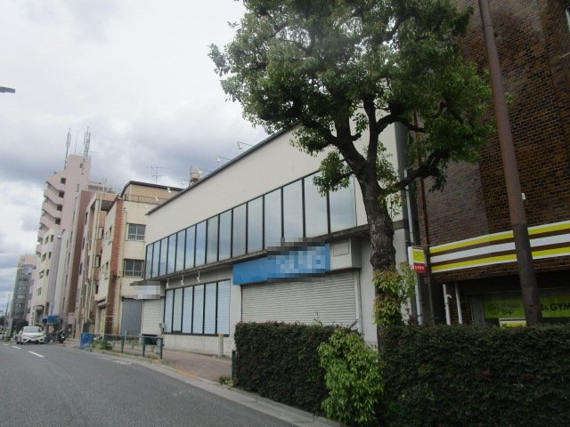 板橋区東山町の倉庫の外観