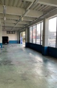 板橋区東山町の倉庫の内装