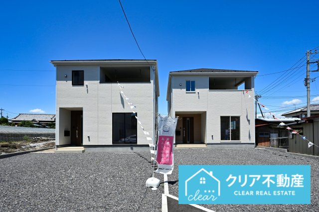 【駐車場】 | 桐生市広沢町第18　クレイドルガーデン | 広々としたお庭でバーベキューやガーデニングも楽しめます♪