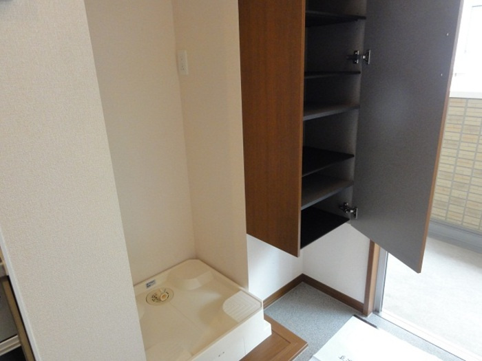 グランドゥール西巣鴨の玄関