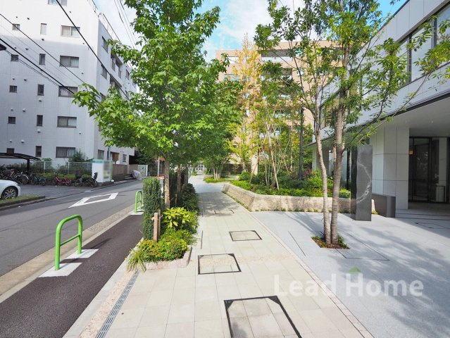 【その他】 | ザ・パークハウス三田ガーデン | 前面道路