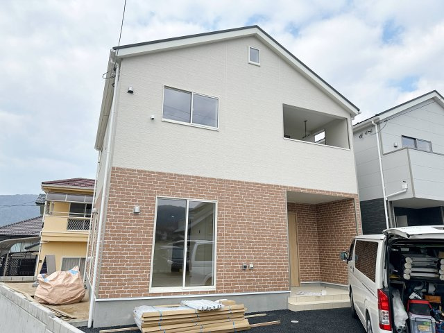 ●安佐北区落合南3丁目No.1の外観|2026年3月完成☆
3SLDKの新築住宅が分譲開始♪
お気軽にお問い合わせください！