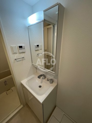 S-RESIDENCE堺筋本町Deuxの洗面所|S-RESIDENCE堺筋本町Deux　独立洗面台