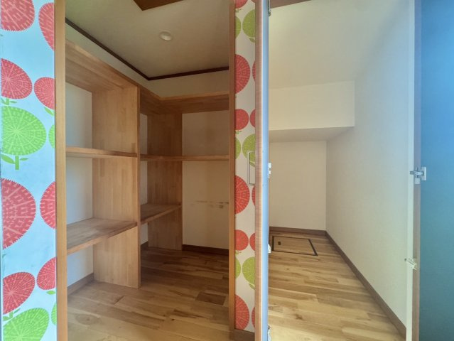 【オール電化】結城市小田林中古戸建(旭化成ホームズ)注文住宅の収納