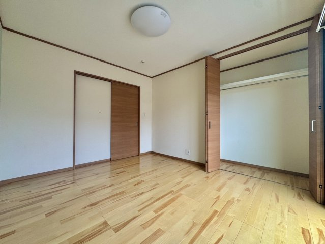 【オール電化】結城市小田林中古戸建(旭化成ホームズ)注文住宅の洋室