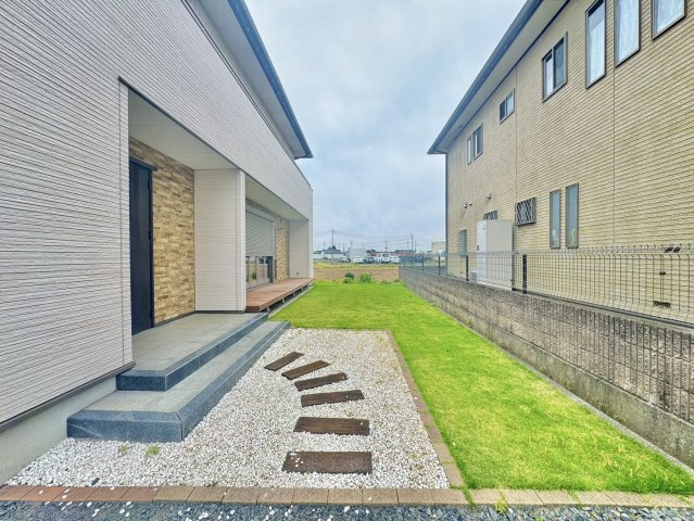 【オール電化】結城市小田林中古戸建(旭化成ホームズ)注文住宅の庭