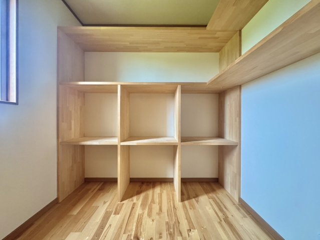 【オール電化】結城市小田林中古戸建(旭化成ホームズ)注文住宅の収納