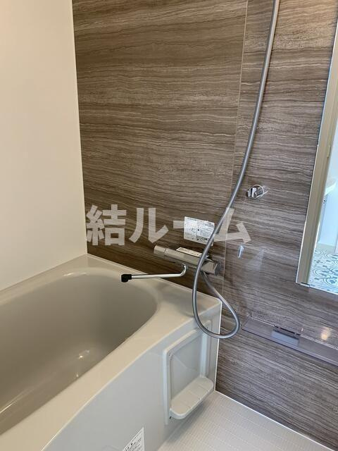 練馬区羽沢２丁目のアパートの浴室|別号室参考写真