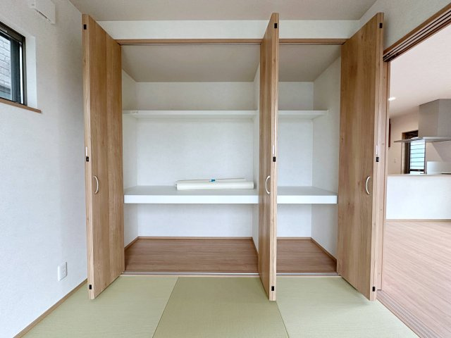 安佐南区八木6丁目 No.3の収納|和室収納☆
来客用の布団やお子様のおもちゃなどを収納するのに便利です♪