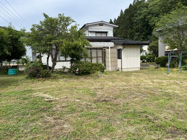 長井市森　住宅