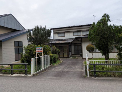  | 長井市森　住宅