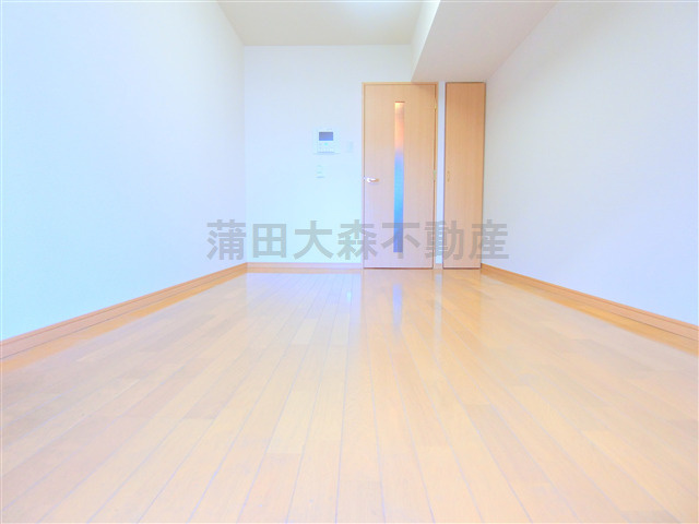 ルーブル多摩川参番館の居間・リビング