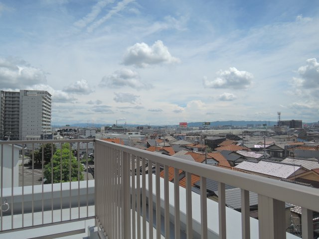 高槻市中川町の賃貸マンションの展望