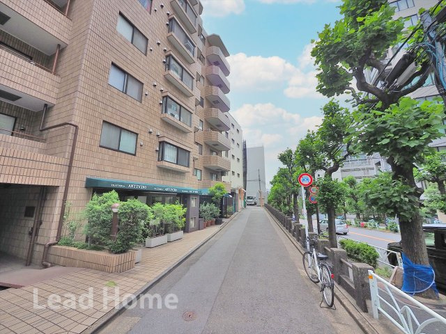 【その他】 | サン・フローラハイツ渋谷 | 前面道路
