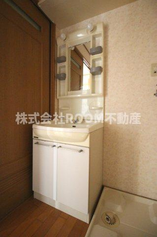 末吉大丸マンションの独立洗面台|独立洗面台で身支度をすべて済ませてしまいましょう