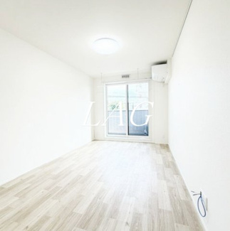 【居間・リビング】 | イー・ヴィレッジ常盤台 | 洋室のお部屋です。