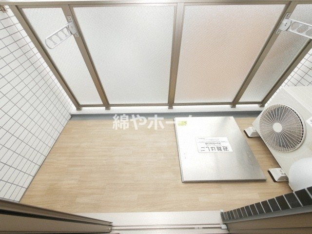 レオンコンフォート上本町カレントのバルコニー|暖かな日差しのふりそそぐバルコニー