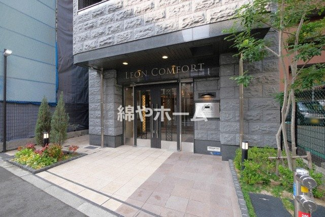 レオンコンフォート上本町カレントのエントランス|清潔なエントランスです