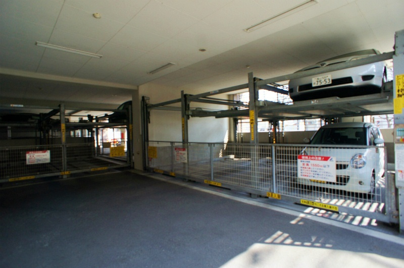 アルフィーネ久留米中央町の駐車場
