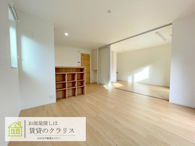 グレイス長岡京 の居間・リビング