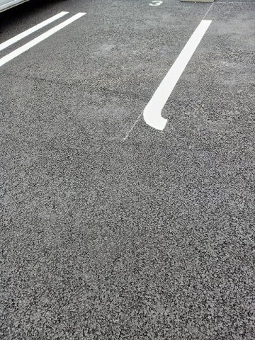 ルミナス八街の駐車場