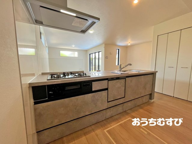 春日井市如意申町2期(全2棟)のキッチン