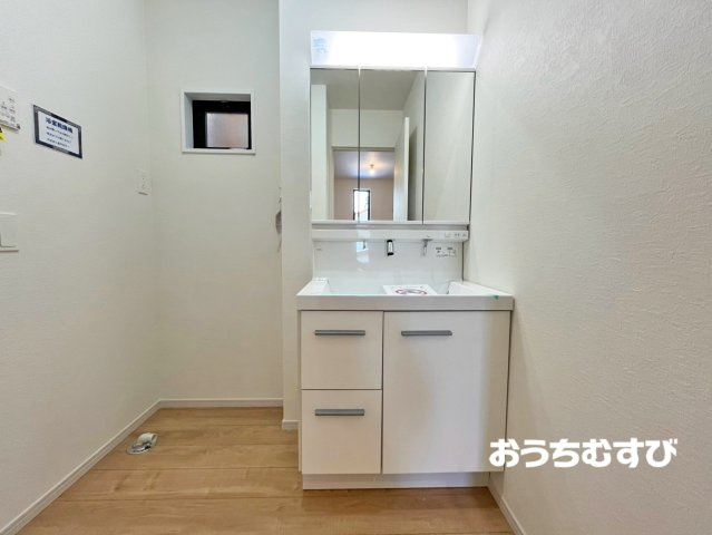 春日井市如意申町2期(全2棟)の独立洗面台
