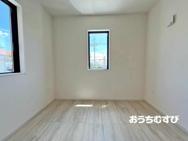 春日井市如意申町2期(全2棟)の洋室