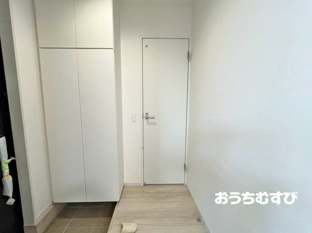 春日井市如意申町2期(全2棟)の玄関