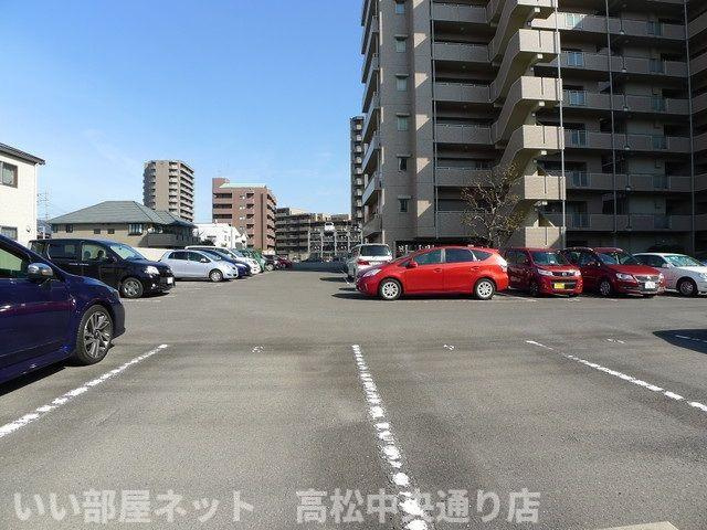 【駐車場】 | サーパス桜町二丁目