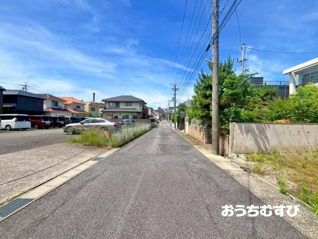名東区高社1丁目1119①(全1棟)の前面道路含む現地写真